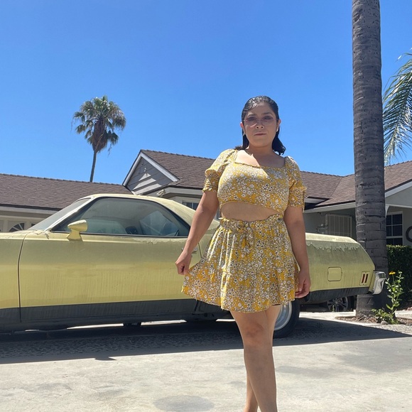 Yellow Floral Two-Piece Dress - Picture 1 of 8